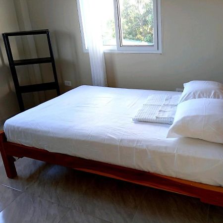 Habitacion Privada A 8 Minutos Del Aeropuerto Tocumen Apartment Tapia Numero Dos Ngoại thất bức ảnh