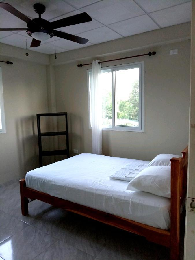Habitacion Privada A 8 Minutos Del Aeropuerto Tocumen Apartment Tapia Numero Dos Ngoại thất bức ảnh